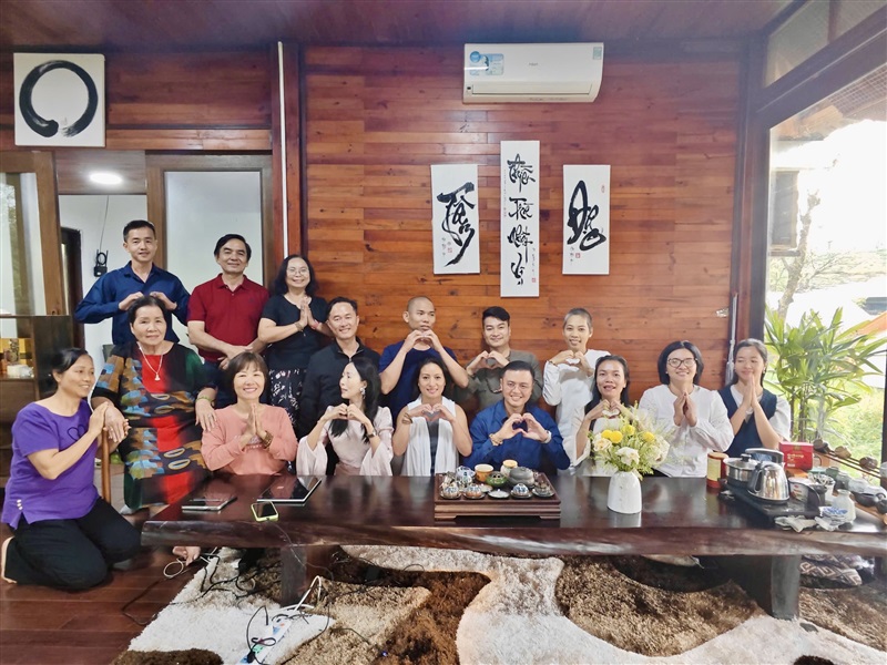 CHƯƠNG TRÌNH TẠI TÂM CHÂU V1 VỚI CHỦ ĐỀ A NEW ME